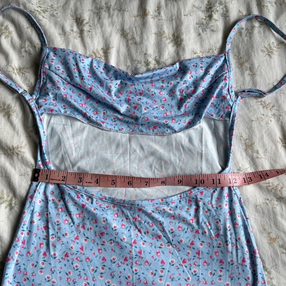 Blue floral backless maxi dress size small in great condition - Picture 6 of 6